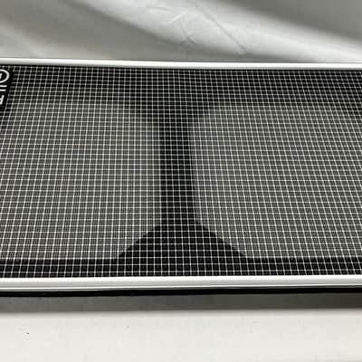 Roland JC-40 Grill Cloth Baffle image 4
