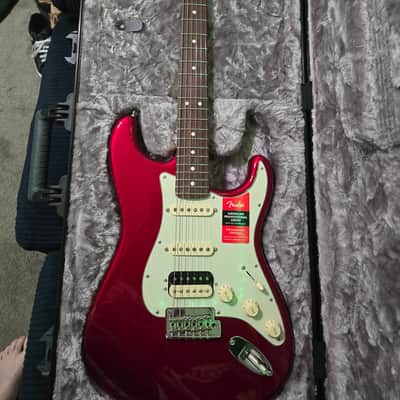 Fender American Professional Stratocaster HSS Shawbucker with Rosewood Fretboard 2017 - 2019 Candy Apple Red image 2