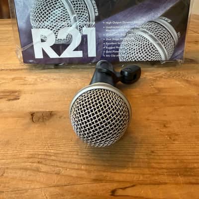 Samson R21 Cardioid Dynamic Vocal/Presentation Microphone (3 Pack) 2010s - Black image 1