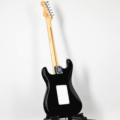 Fender Limited Edition 50th Anniversary Dave Murray Stratocaster- Black 2026 (MX25163758) image 13