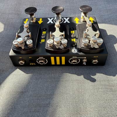 CopperSound / Third Man Triplegraph Digital Octave Pedal - As New w/ Box & Booklet image 3
