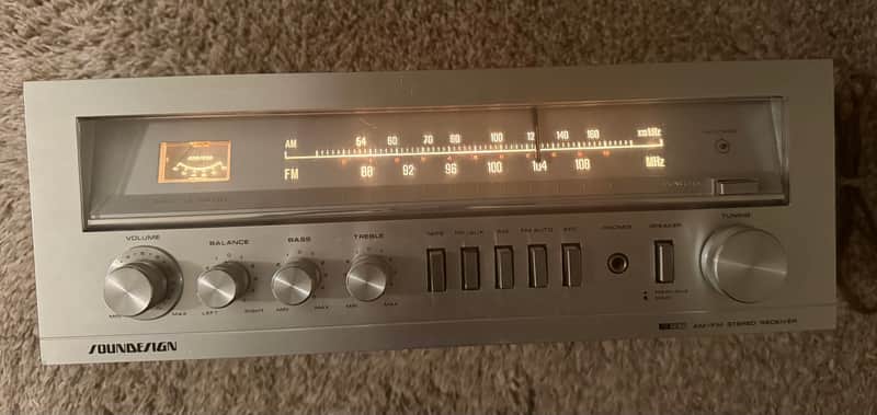 Vintage Soundesign Model 5127 AM/FM Stereo Receiver – Made in Japan image 1
