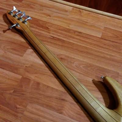 Dearmond Pilot Dlx V 5 String Bass Guitar image 4
