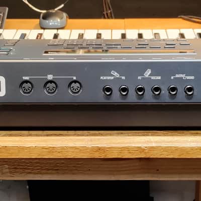 Yamaha V50 FM Synthesizer 1989 image 2