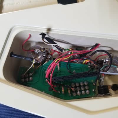 Kramer Sustainer 1989 Cream image 15