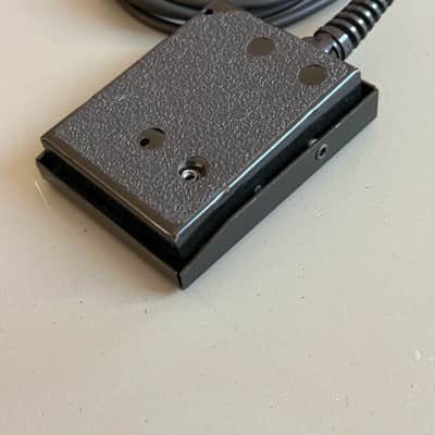 Moog FS-1 Footswitch image 4