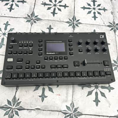 Elektron Octatrack MkII Dynamic 8-Track Performance Sampler image 2