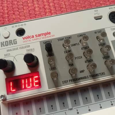 Korg Volca Sample 2 Digital Sample Sequencer 2020 - White image 2
