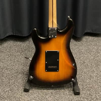 Squier Affinity Stratocaster HSS 2015 image 5