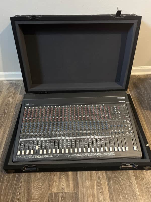 Mackie SR24-4