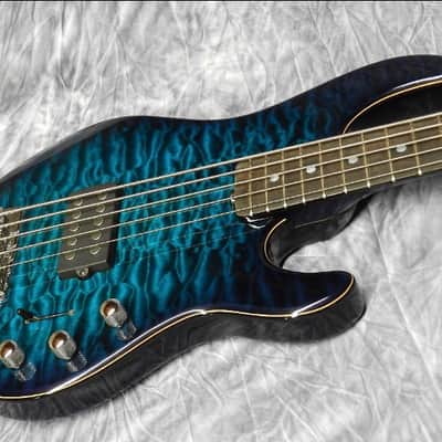 Ernie Ball MusicMan BFR StingRay 5H 20th Anniversary Tahitian Quilt. #6 of 10 StingRay 5H 2007 Tahitian Blue Quilt-Matching Headstock-Tahitian Blue Birdseye Neck image 8