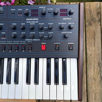 Sequential OB-6 49-Key 6-voice Polyphonic Synthesizer image 2