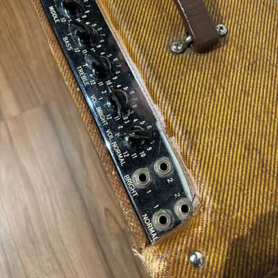 Fender Bassman 5F6-A Narrow Panel 40-Watt 4x10" Guitar Combo 1959 - Tweed image 9