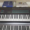 Yamaha DX7 Programmable Algorithm Synthesizer 1983 - 1987 - Black