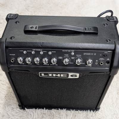 Line 6 Spider IV 15-Watt 1x8" Digital Modeling Guitar Combo Amp image 1