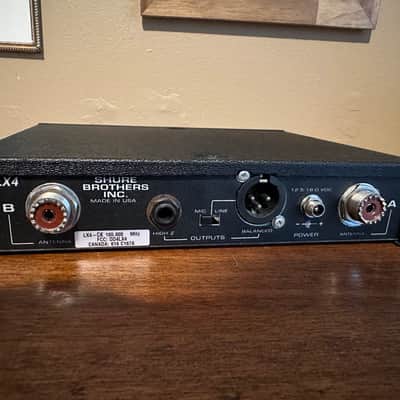 Shure LX4-V Wireless Receiver image 2