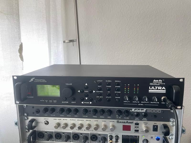 Fractal Audio AXE FX Ultra image 1
