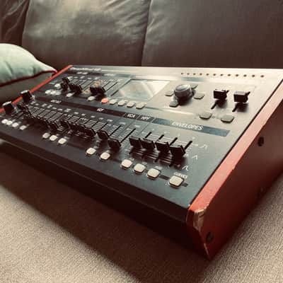 Behringer DeepMind 12D Desktop 12-Voice Polyphonic Analog Synth Module 2016 - Present - Black image 3