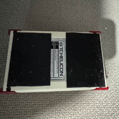TC Helicon Mic Mechanic 2 2017 - 2021 - Red image 6