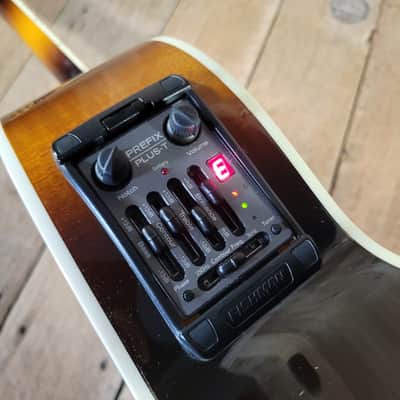 Gibson J-200 1992 - Sunburst image 16