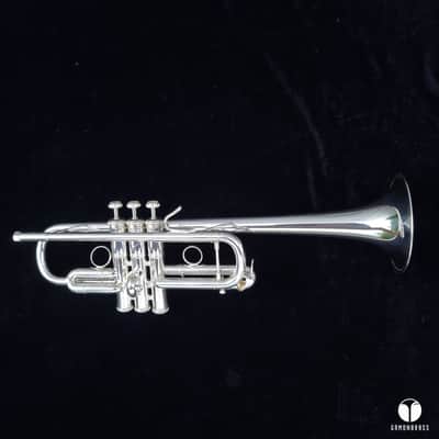 Bach Stradivarius C 180SL- 229 Chicago large lightweight trumpet case mouthpiece gamonbrass image 8