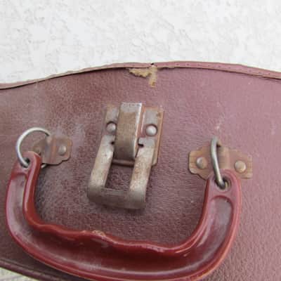 Late 40's Early 50's Guitar Case For Gibson LG-2 Repair Project Vintage LG-2 Case Needs Major Work image 11