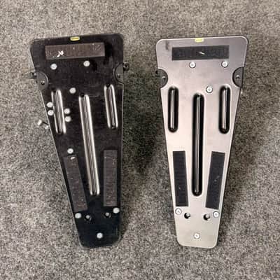 Used DW 3000 Double Bass Drum Pedal - Very Good image 5