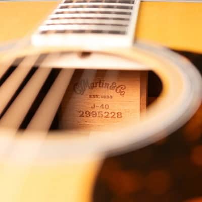 Martin J-40 Acoustic Guitar with Hardshell Case image 14