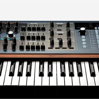 Arturia PolyBrute 6-Voice Polyphonic Morphing Analog Synthesizer image 2