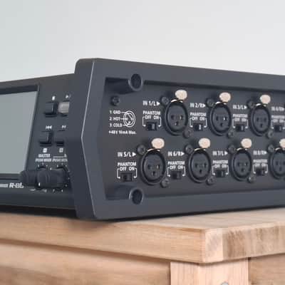 Roland Pro A/V R-88 8-Channel Recorder Mixer & Audio interface DAWless image 4