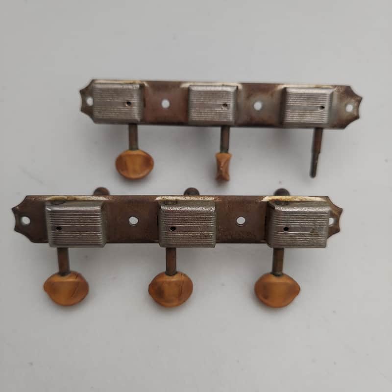 1950's Kluson No Line Strip Tuners (T-270) image 1
