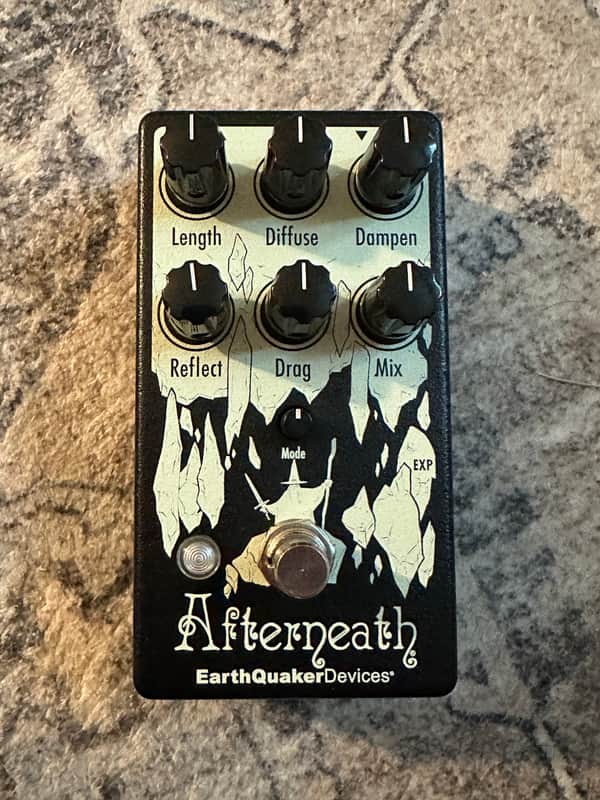EarthQuaker Devices Afterneath Otherworldly Reverberation Machine V3