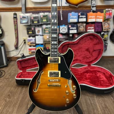 ギター Gibson ES-335 memphis custom shop 2012 Super Clean! Gibson ES-335 Dot Memphis Custom Shop 2012 Vintage