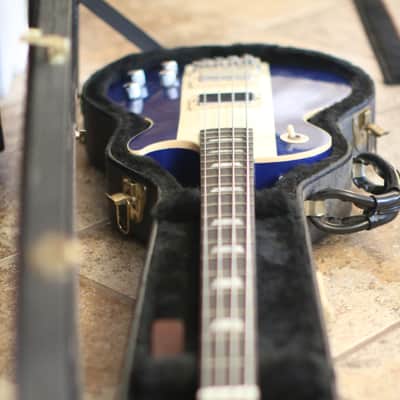Gibson Custom Shop Les Paul Bass 2002 Blue and White image 10