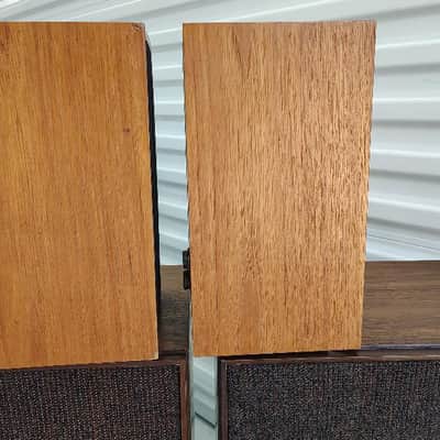 Linn Kan Mark II bookshelf speakers in excellent condition -n 1980's image 3
