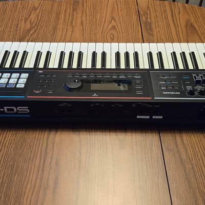 Roland Juno DS61 Synthesizer 2018 - Present - Black image 2