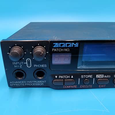 Vintage 90s Zoom 9050 Advanced Instrument Multi Effect Processor
