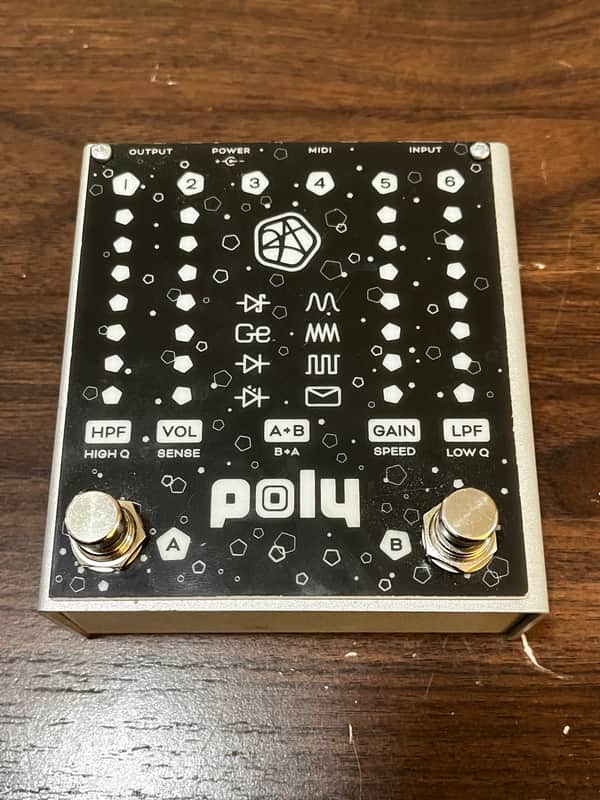 Poly Josh Smith Flat V image 1