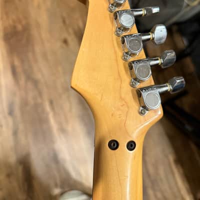 Fender Stratocaster 1985 - White image 4