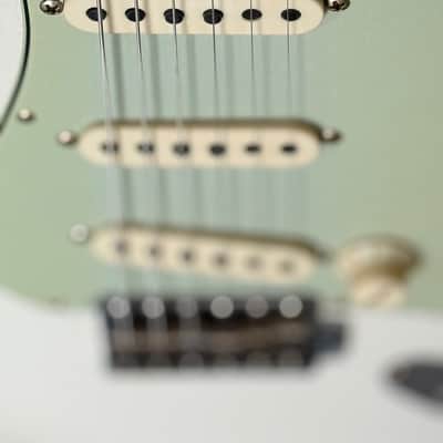 Fender Custom Shop Limited Edition 1964 L-Series Stratocaster Journeyman Guitar 2025 - Aged Olympic White image 7