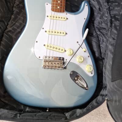 Fender Stratocaster 2003 Mexico image 14