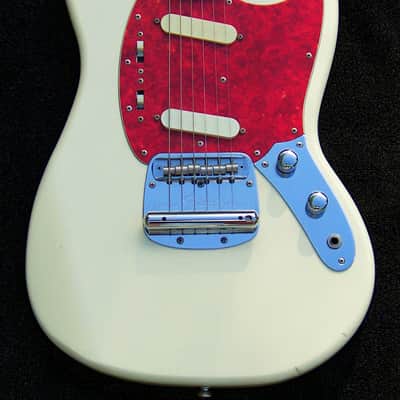 Fender MG-69 Mustang Reissue MIJ image 1