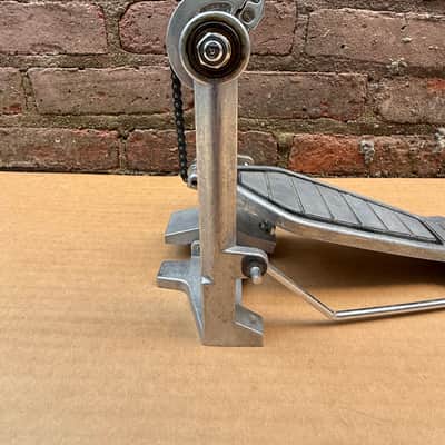 Pearl P-100 Single Bass Drum Kick Pedal - Chain Drive - Used, Good Condition image 6