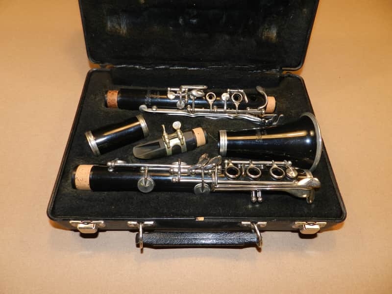 Selmer CL300 Student Clarinet image 1