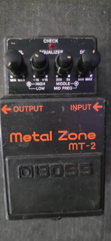Boss MT-2 Metal Zone (Silver Label) 1991 - Present Black image 1