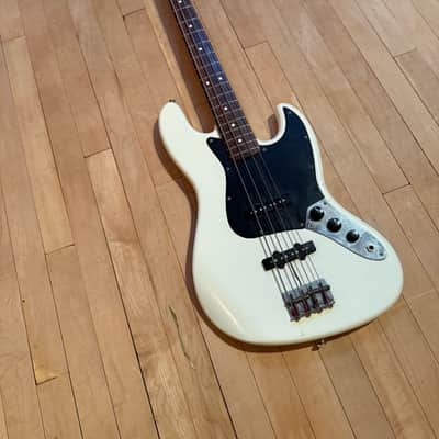 1983 Fender Japan JV Squier Jazz Bass image 3