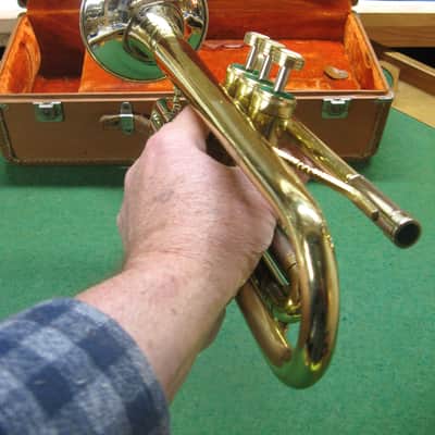 Huttl Cornet - Chris Kratt 1979 - Nickle SIlver Bell Model, Original Case and Chris Kratt MP image 12