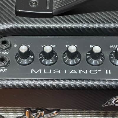FENDER Mustang II (V.2) Amplificatore combo per chitarra 40 WATT image 4