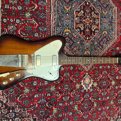 Gibson Custom Shop '65 Non-Reverse Firebird V Reissue with Maestro Vibrola 2021 - Present - Vintage Sunburst VOS image 3