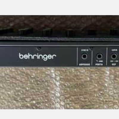 Behringer MonoPoly 37-Key Polyphonic Synthesizer 2021 - Present - Black image 3